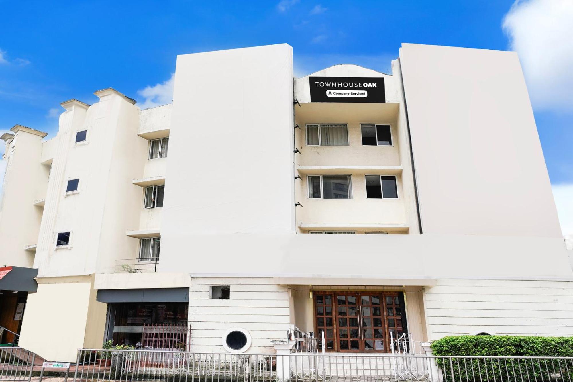 Hotel Super Townhouse Oak Vashi Turambhe Exteriér fotografie